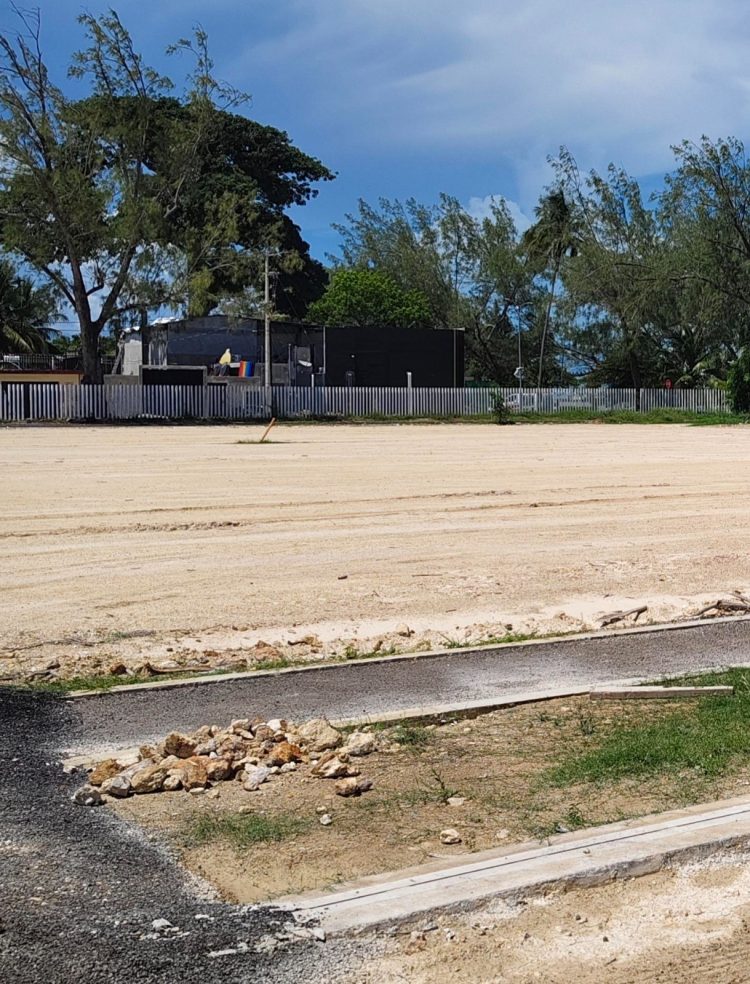 CODEQ la caja chica de dos pillos, Eric Arcila y su fiel asistente Jacobo Adrián Arzate