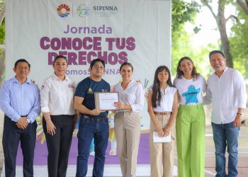 Enseña Ana Paty peralta a niñas y niños a cuidar sus derechos