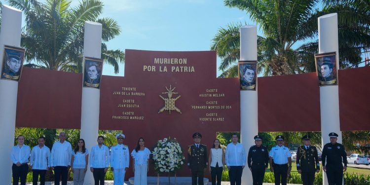 Mara Lezama encabeza homenaje a los Niños Héroes en aniversario 178 de la Batalla de Chapultepec