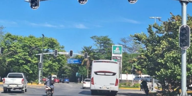 Una falla en en el suministro eléctrico provocó apagón en los Estados de Yucatán, Campeche y Quintana Roo