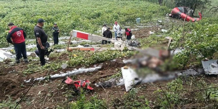 Tragedia aérea en Edomex: helicóptero cae cerca de los volcanes; dos muertos