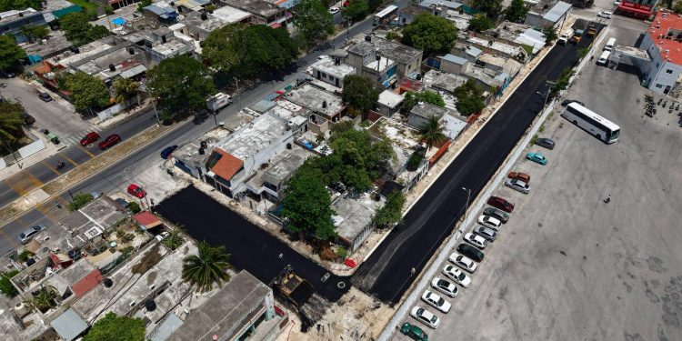Avanza rehabilitación de la calle 36 en Cancún, anuncia Ayuntamiento de Benito Juárez