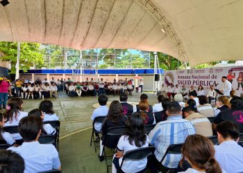 Implementan jornada de salud preventiva para 500 estudiantes