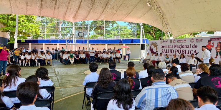 Implementan jornada de salud preventiva para 500 estudiantes