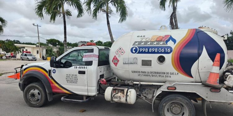Controlan fuga de gas en Cancún; no hubo personas lesionadas