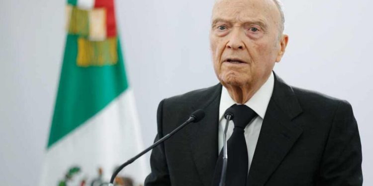 Gertz Manero revela que exsecretario de Marina denunció irregularidades internas