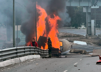 Investigan causas de la explosión de pipa de gas en Iztapalapa