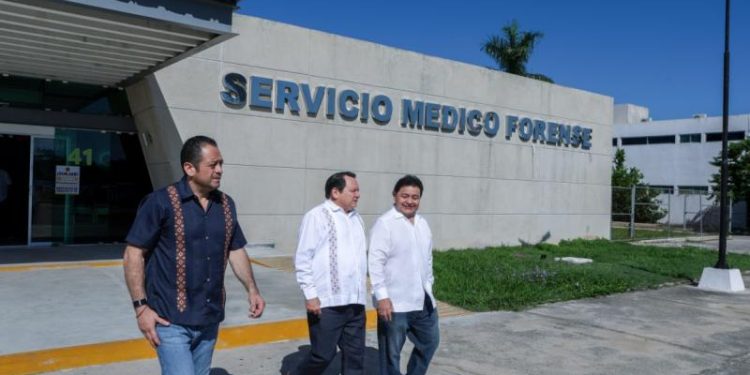 Gobiernos de Yucatán y Campeche acompañan a familias de víctimas