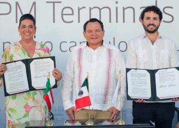 Inicia transformación de Puerto Progreso en un centro logístico internacional
