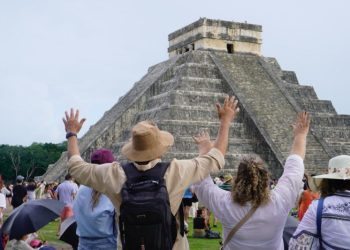 Con afluencia récord, Chichén Itzá vive equinoccio de otoño