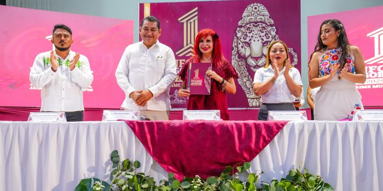 Atestiguó Layda Sansores el Primer Informe de Gobierno del alcalde de Candelaria Jaime Muñoz Morfín