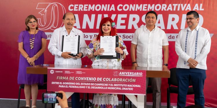 Al presidir el 30 aniversario del Indefos, Layda Sansores destacó el esfuerzo de gobiernos municipales en retos financieros