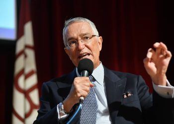 Salinas Pliego analiza demandar al Gobierno de México en EU por difamación