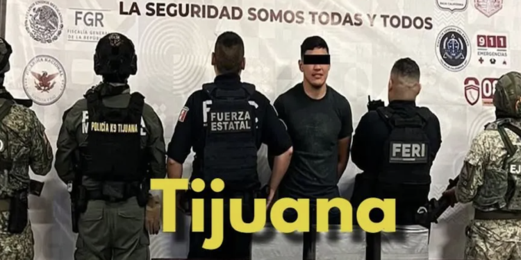Detienen a joven con casi 10 kilos de droga en plaza comercial de Tijuana
