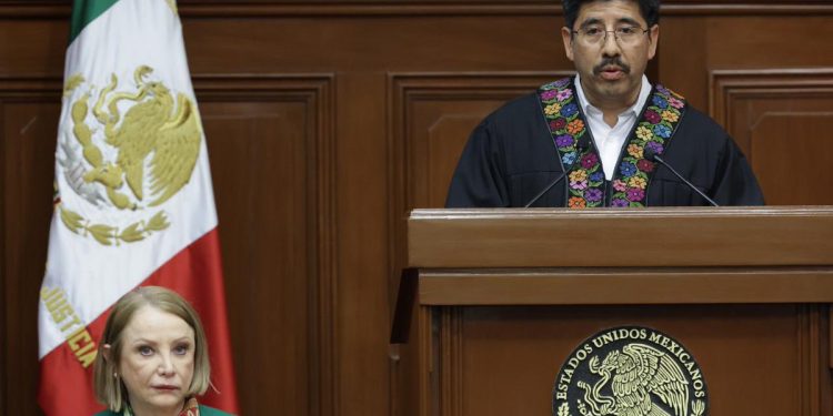 SCJN presenta su nueva imagen institucional con símbolo cultural incluido