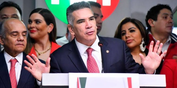 Alejandro Moreno exige a Noroña devolver custodia de la FGR: “Que protejan a la gente, no a ti”