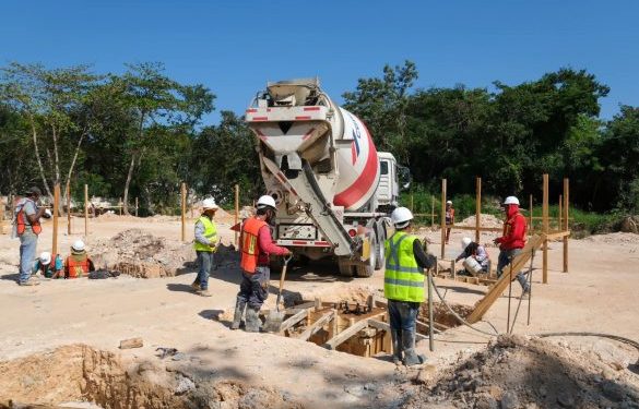 Quintana Roo lidera el crecimiento industrial en México durante mayo de 2025