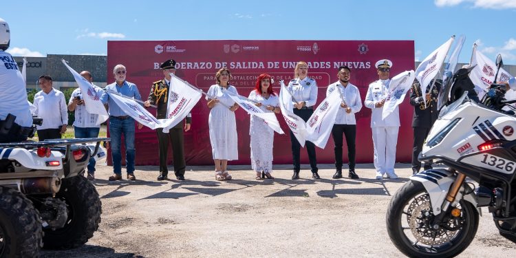 Fortalece Campeche su seguridad pública con nuevas unidades policiales