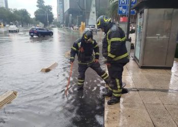 Activa Gobierno capitalino Operativo Tlaloque para atender 24 encharcamientos y 21 caídas de árboles provocados por las lluvias