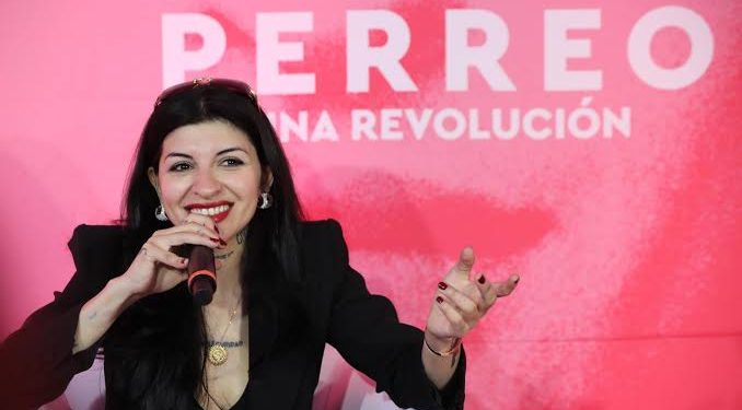 Cazzu Revela Conflicto Legal con Christian Nodal
