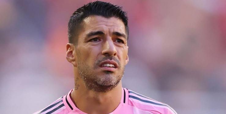 Luis Suárez sancionado por escupir a miembro del cuerpo técnico del Seattle Sounders