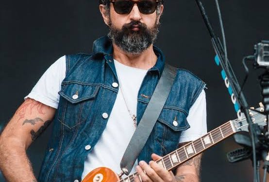 Tito Fuentes reaparece tras superar adicciones y coma inducido