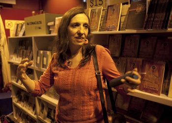 Ana García Bergua recibe el Premio Bellas Artes de Literatura Inés Arredondo 2025
