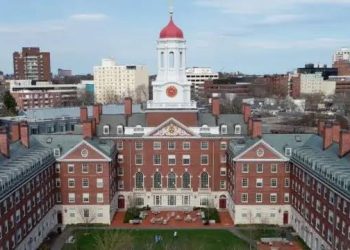 Fundación de Harvard College: un legado educativo