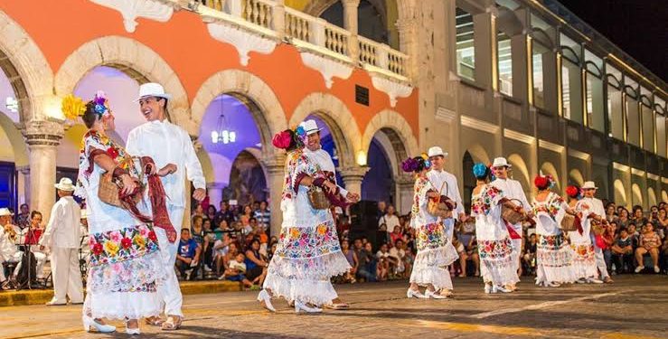 La Noche Blanca 2025 celebra arte y cultura en Mérida
