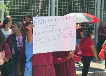 Médicos Residentes Protestan por Falta de Insumos en Hospital