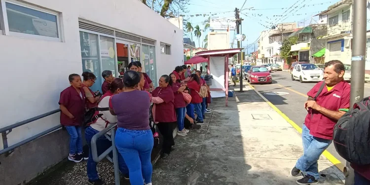 Médicos Residentes Protestan por Falta de Insumos en Hospital