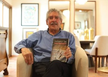 Tiempo de Salmones: Un Viaje Literario