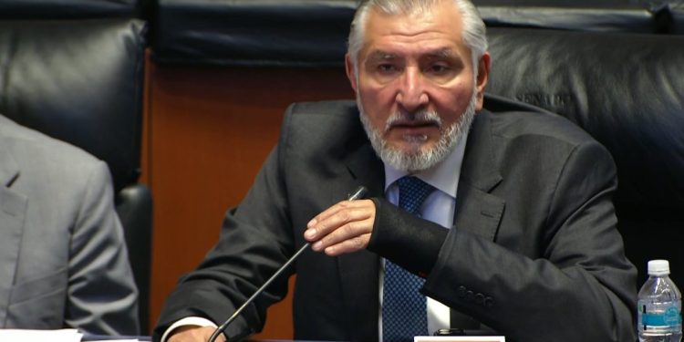 Adán Augusto rechaza vínculos con empresario Saúl Vera señalado por “huachicol fiscal”