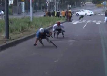 Marco Caballero denuncia caídas por baches y exige igualdad para atletas en silla de ruedas