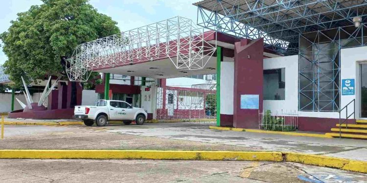 En Veracruz, un accidente en complejo petroquímico de Pemex deja cinco heridos