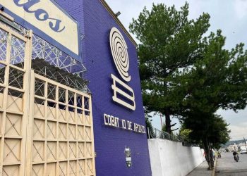 Suspenden a directora del Cobat en Tlaxcala tras ataque con cutter entre alumnos