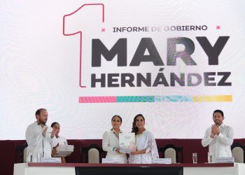 Ante Mara Lezama, la presidenta de Carrillo Puerto Mary Hernández afirma que la transformación no se detiene en la zona Maya