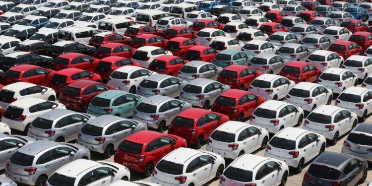 México aplicará aranceles de hasta 50% a autos y productos chinos
