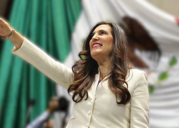 Sheinbaum resta importancia al ‘destape’ de Kenia López rumbo a 2030