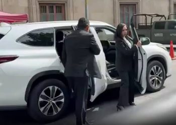 Arriba Javier May a Palacio Nacional para asistir al Primer Informe de Sheinbaum
