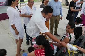 Reafirma su compromiso con la salud de los comalcalquenses