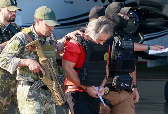 Trasladan a Hernán “N” a México en operativo internacional; irá al CEFERESO 1