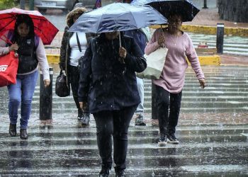 Alerta por lluvias intensas en varios estados este sábado