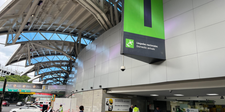 Cierran puertas 1 y 2 de la Terminal 1 del AICM por trabajos de remodelación