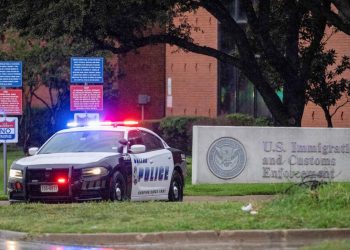 Tiroteo contra oficina de ICE deja tres muertos y varios heridos en Texas