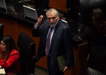 Adán Augusto López descarta investigación contra AMLO por presunto caso de huachicol fiscal