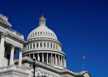 EE.UU. entra en cierre parcial del Gobierno por falta de acuerdo en el Congreso