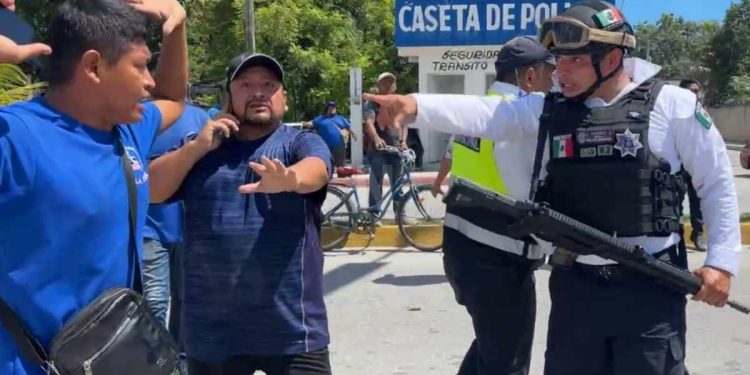 La corrupción en Isla Mujeres no para, policías persigue ciudadanos para cumplir las cuotas económicas impuestas a los elementos por el ayuntamiento
