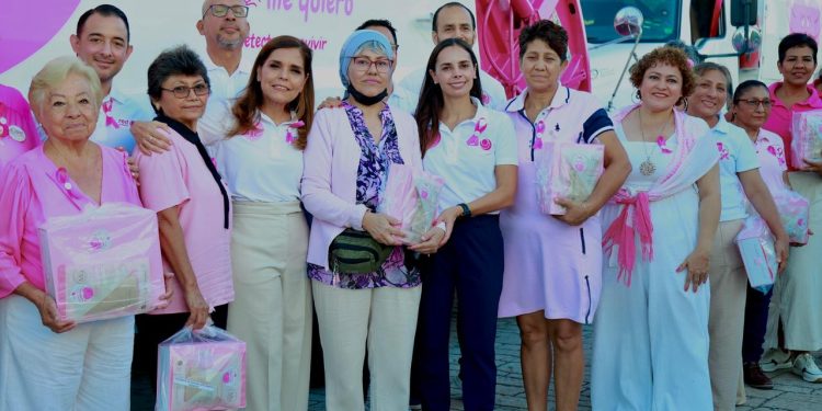 Cancún se pinta de rosa con acciones de prevención y solidaridad