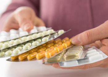 Detectan medicamento falsificado en hospital público de Mérida; dos pacientes presentan reacciones leves